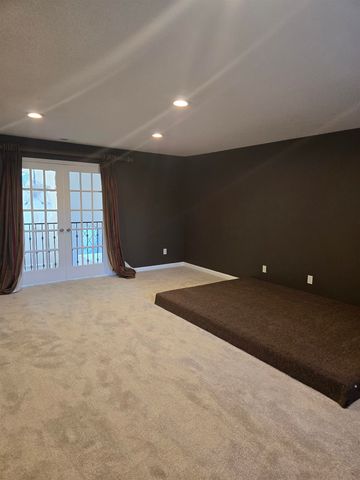 8280 REBECCA WOODS DR, Bartlett, TN 38002