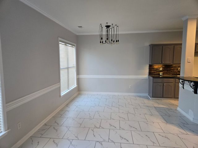 8280 REBECCA WOODS DR, Bartlett, TN 38002