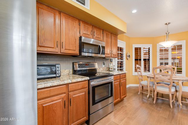 9127 W Wescott Drive, Peoria, AZ 85382