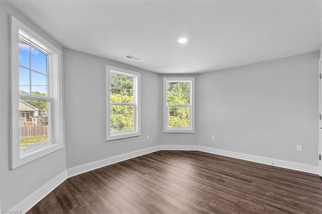 805 Bennett Street, Greensboro, NC 27406