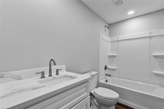 805 Bennett Street, Greensboro, NC 27406