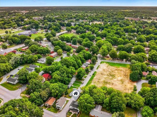 805 Bennett Street, Greensboro, NC 27406