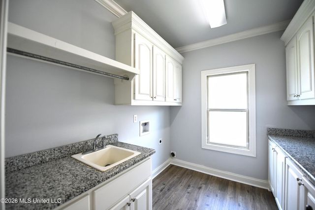 602 Emerald Court, Brandon, MS 39047