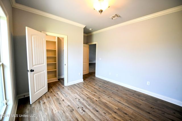 602 Emerald Court, Brandon, MS 39047