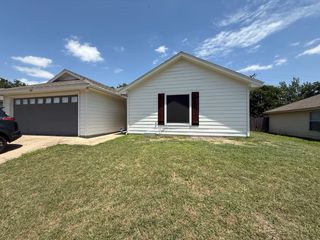 4017 Devonaire Drive, Fort Worth, TX 76008