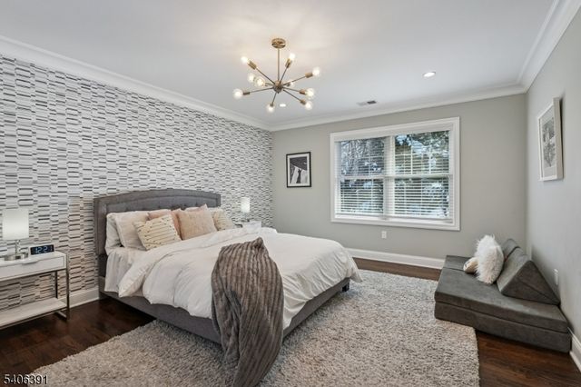 9 WESTVIEW ROAD, Millburn Twp., NJ 07078