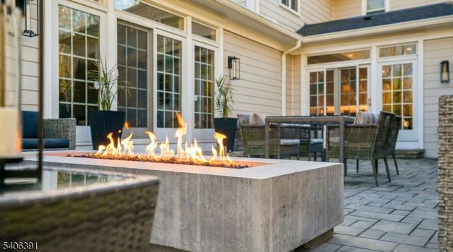 9 WESTVIEW ROAD, Millburn Twp., NJ 07078