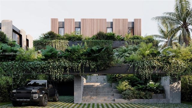 1095 NE 83rd St, Miami, FL 33138