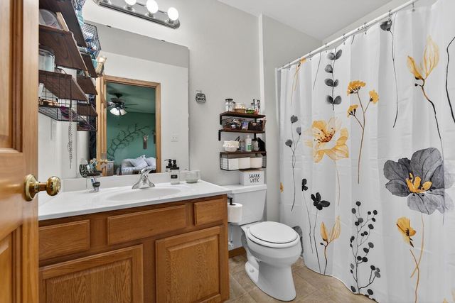 3929 Scenic WAY, Franksville, WI 53126