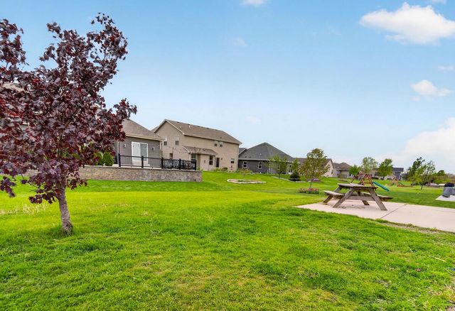 3929 Scenic WAY, Franksville, WI 53126
