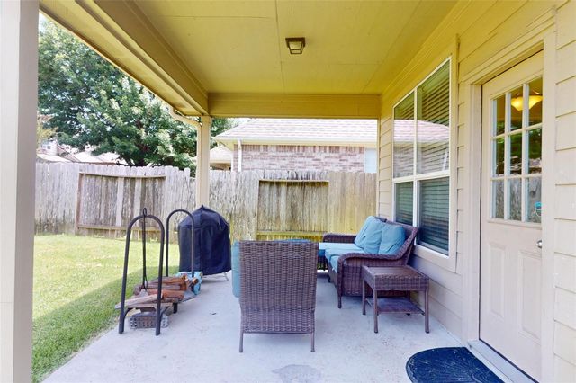 17402 Rainer Valley Lane, Humble, TX 77346