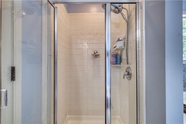 725 Beckenham Walk Dr, Dacula, GA 30019