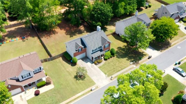 725 Beckenham Walk Dr, Dacula, GA 30019