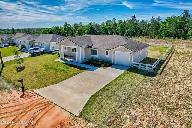 129 HARTFORD Street, Hawthorne, FL 32640