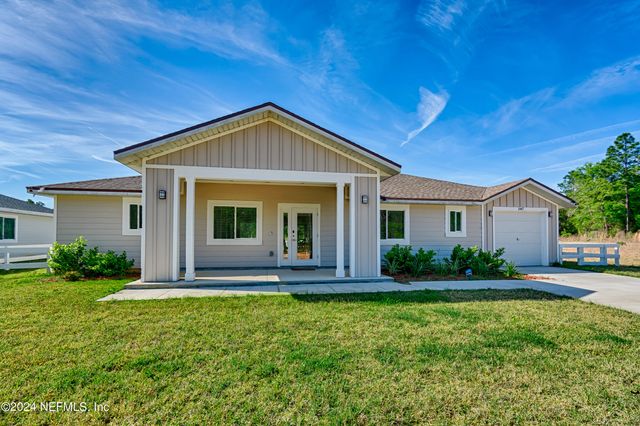 129 HARTFORD Street, Hawthorne, FL 32640