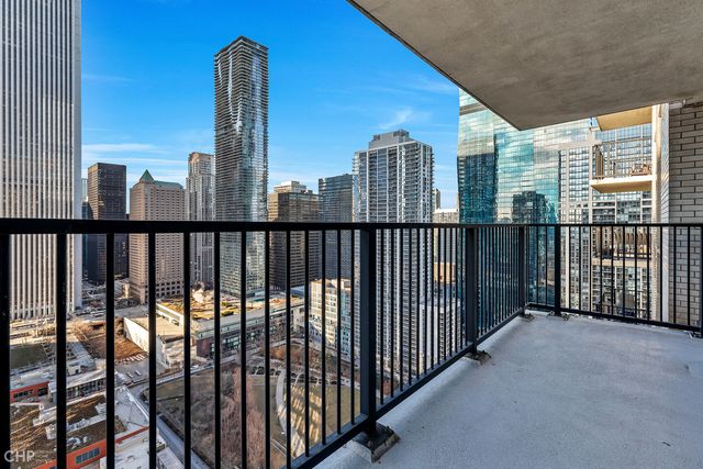 400 E Randolph Street 3428, Chicago, IL 60601