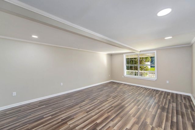 106 N Third St Street, Golden Meadow, LA 70357