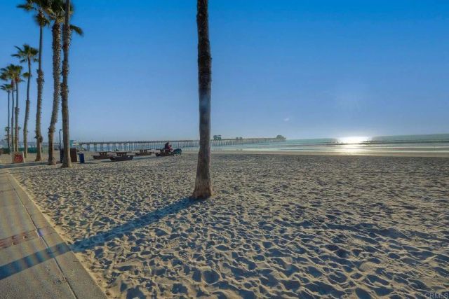 400 N The Strand 18, Oceanside, CA 92054