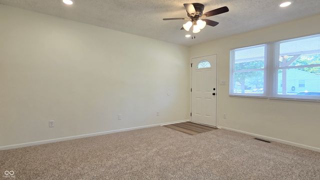 3141 N Pawnee Drive, Indianapolis, IN 46235