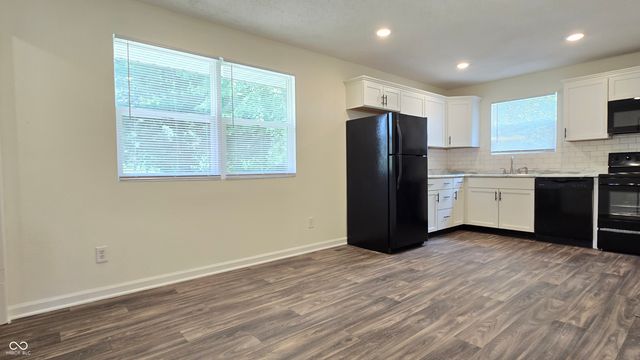 3141 N Pawnee Drive, Indianapolis, IN 46235