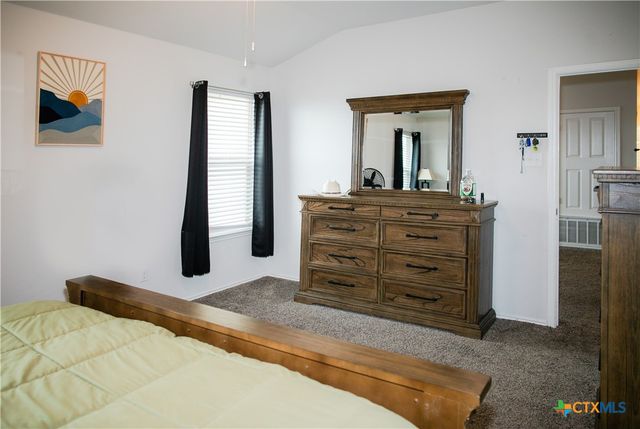 8915 Stonehollow Drive, Temple, TX 76502