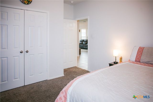 8915 Stonehollow Drive, Temple, TX 76502