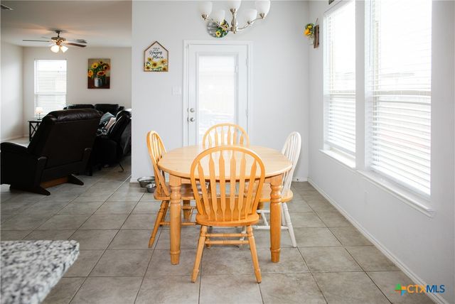 8915 Stonehollow Drive, Temple, TX 76502