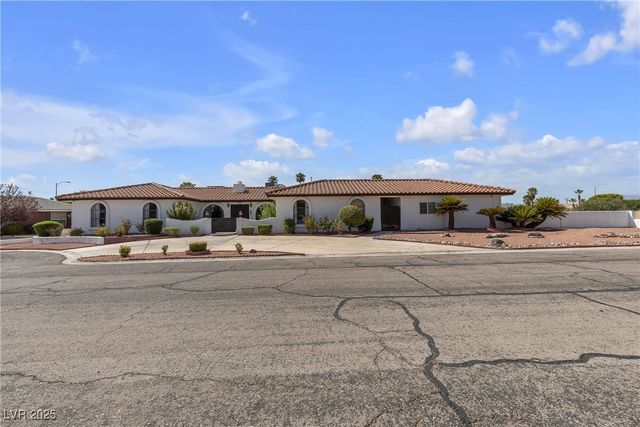 1780 Westwind Road, Las Vegas, NV 89146