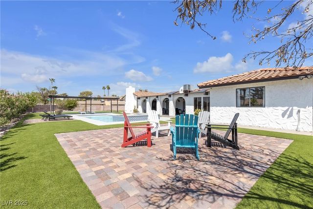 1780 Westwind Road, Las Vegas, NV 89146