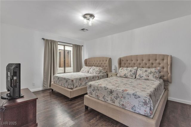 1780 Westwind Road, Las Vegas, NV 89146