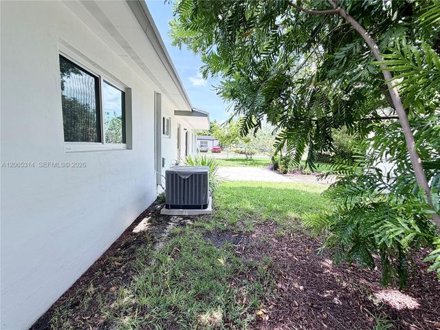 5101 SW 127th Pl, Miami, FL 33175