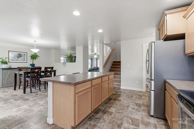 7919 E Toussand Dr., Nampa, ID 83687