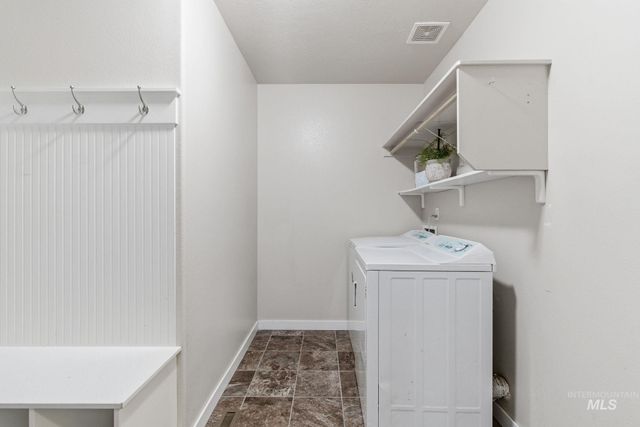 7919 E Toussand Dr., Nampa, ID 83687