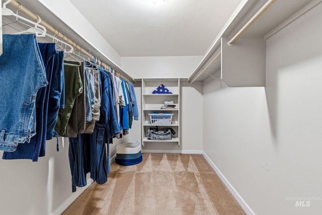 7919 E Toussand Dr., Nampa, ID 83687