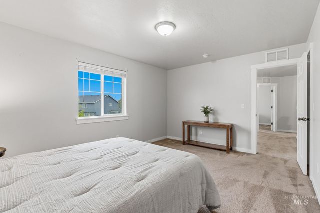 7919 E Toussand Dr., Nampa, ID 83687