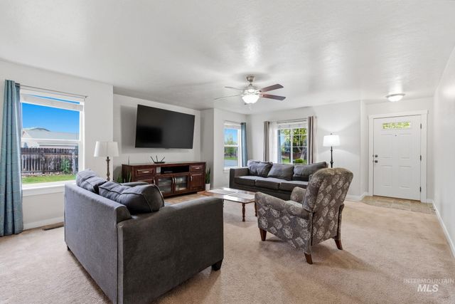 7919 E Toussand Dr., Nampa, ID 83687