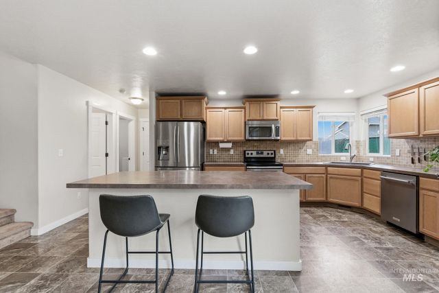 7919 E Toussand Dr., Nampa, ID 83687