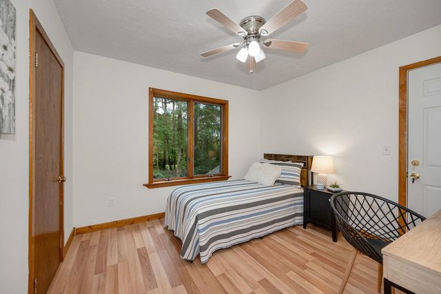 10 Shelly Drive, Pelham, NH 03076