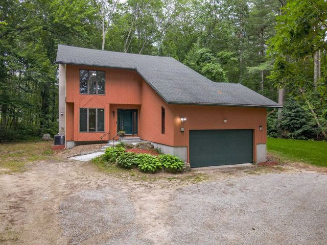 10 Shelly Drive, Pelham, NH 03076