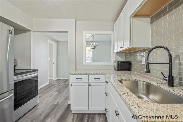 615 E 6TH ST, Cheyenne, WY 82007