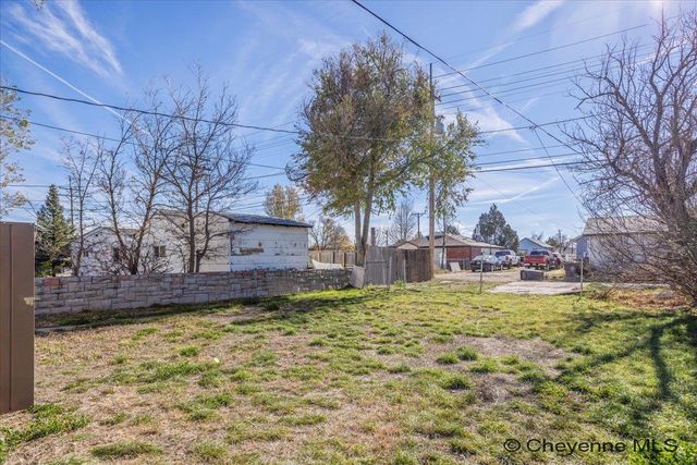 615 E 6TH ST, Cheyenne, WY 82007