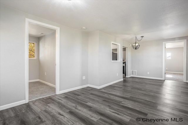 615 E 6TH ST, Cheyenne, WY 82007