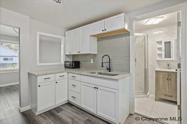 615 E 6TH ST, Cheyenne, WY 82007