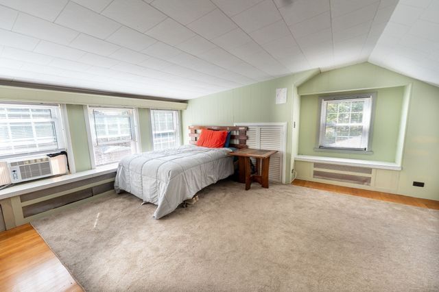 15 Hiller Ave, Fairhaven, MA 02719