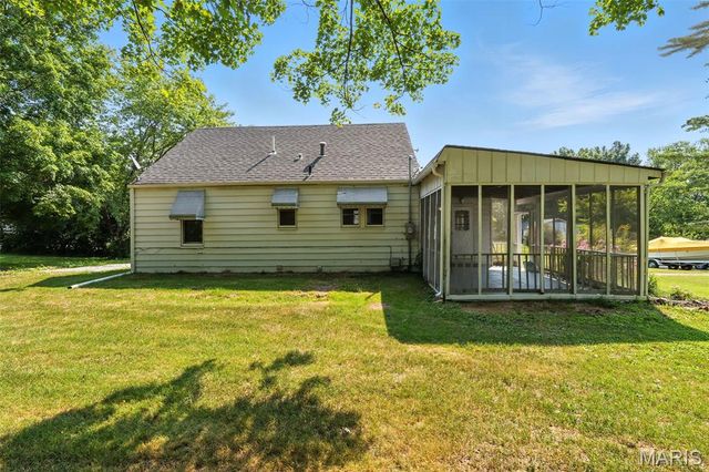 401 S Elm Avenue, Wright City, MO 63390