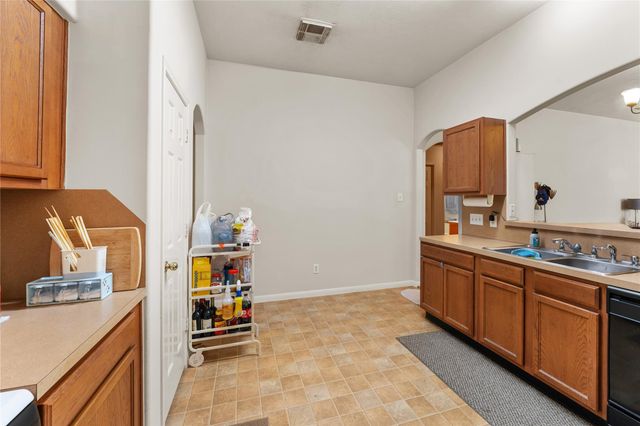 12619 Ashford River, Houston, TX 77072