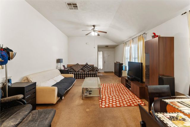 12619 Ashford River, Houston, TX 77072