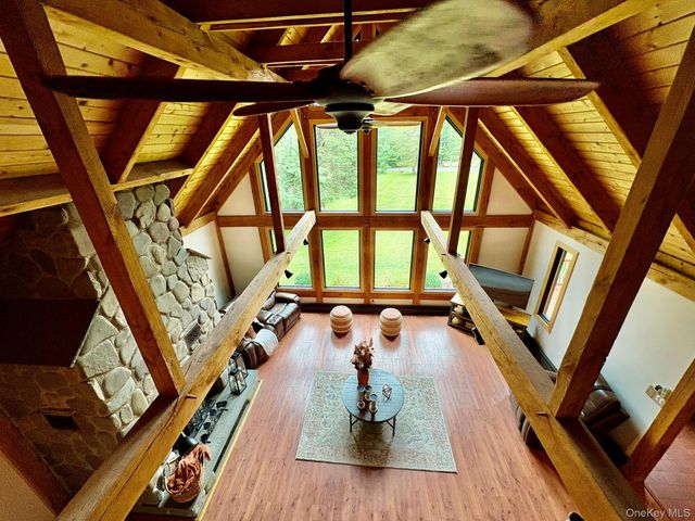 92 Twinshaven Road, Napanoch, NY 12458