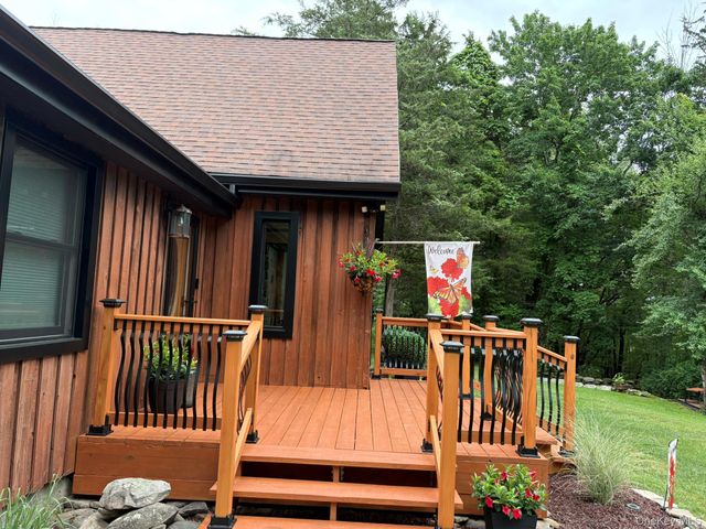 92 Twinshaven Road, Napanoch, NY 12458