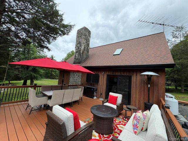 92 Twinshaven Road, Napanoch, NY 12458
